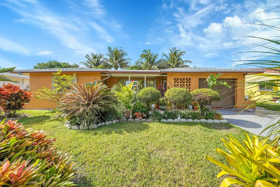 5303 NW 50th Avenue, Tamarac, FL 33319 - Image #3