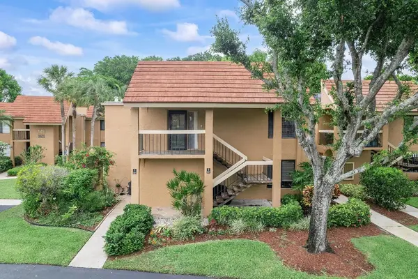 11234 Green Lake Drive #201, Boynton Beach, FL 33437