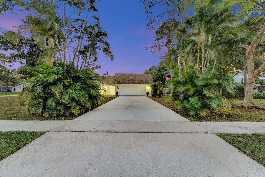 225 Sulky Way, Wellington, FL 33414 - Image #3