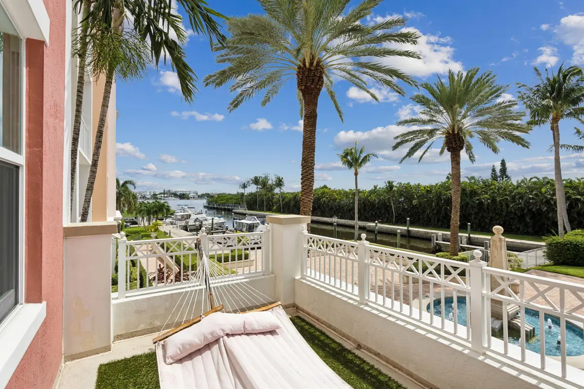 806 E Windward Way #217, Lantana, FL 33462 - Image #1