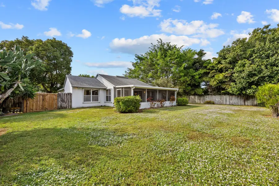 1544 Old Cypress Trail, Wellington, FL 33414 - Image #2