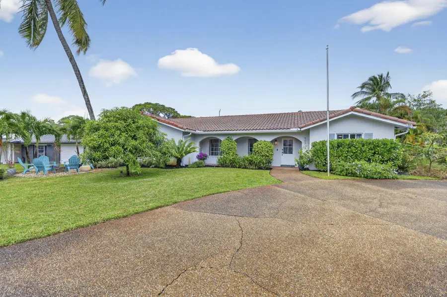 903 SW 28th Avenue, Boynton Beach, FL 33435 - Image #2