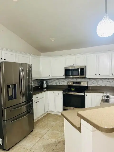 5946 SE Inez Avenue, Stuart, FL 34997 - Image #2