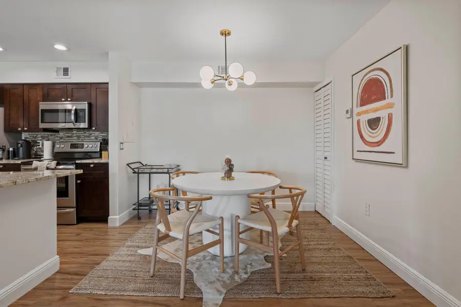 1727 Village Boulevard #306, West Palm Beach, FL 33409 - Image #2