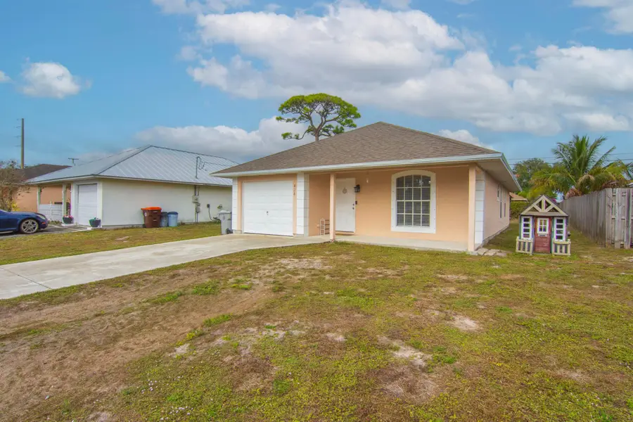 426 15th Lane Sw, Vero Beach, FL 32962 - Image #2