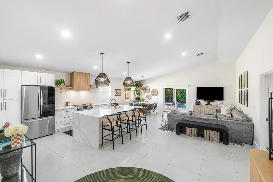 4020 NW 2nd Court, Delray Beach, FL 33445 - Image #3