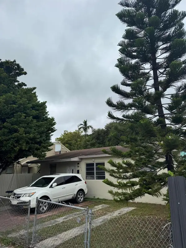 1017 NW 47th Street, Miami, FL 33127