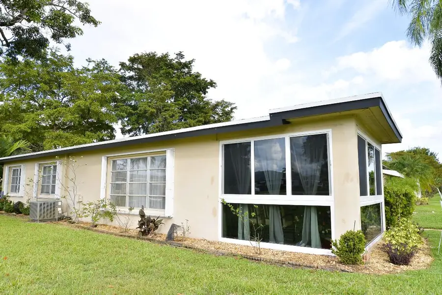 1027 S South Drive #A, Delray Beach, FL 33445 - Image #3