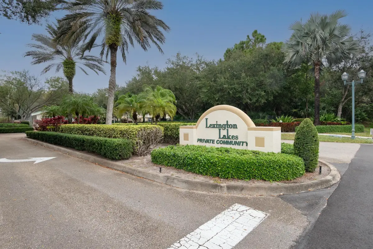 1600 SE Sheffield Terrace #201, Stuart, FL 34994 - Image #1