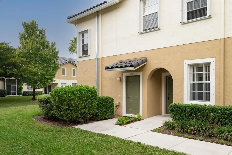 1600 SE Sheffield Terrace #201, Stuart, FL 34994 - Image #3