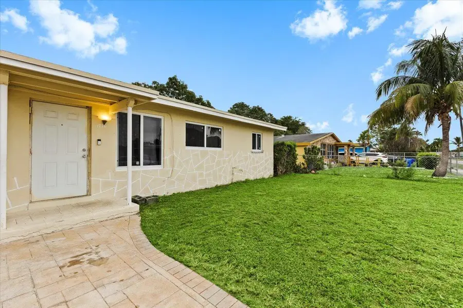 1770 NW 26th Avenue, Fort Lauderdale, FL 33311 - Image #2