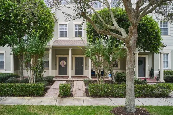 261 E Bay Cedar Circle, Jupiter, FL 33458