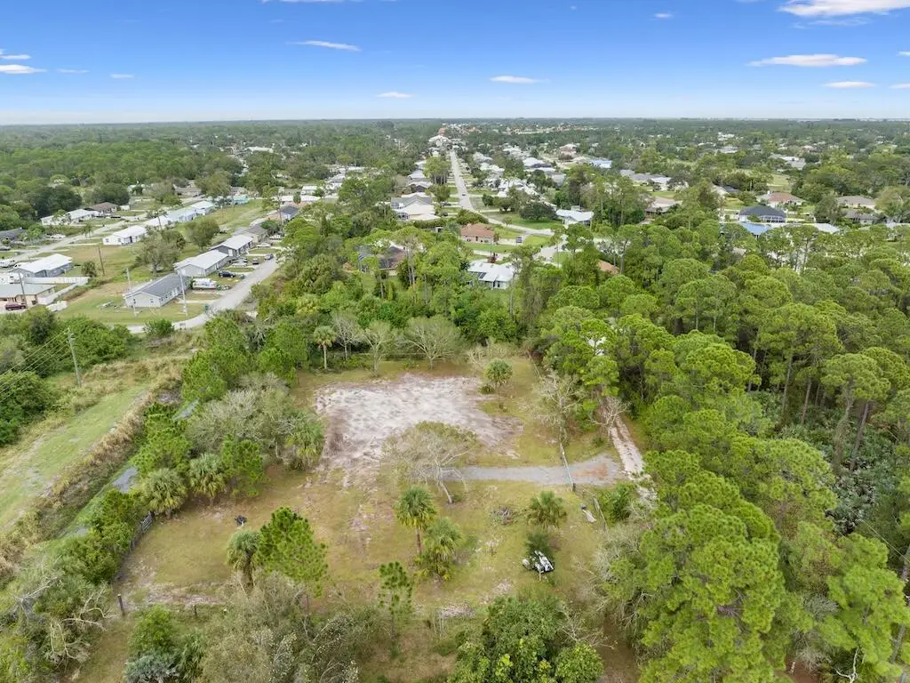 4911 Grovers Road, Fort Pierce, FL 34951 - Image #1