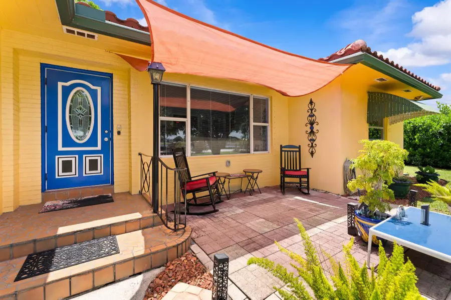 1802 Lake Osborne Drive, Lake Worth Beach, FL 33461 - Image #2