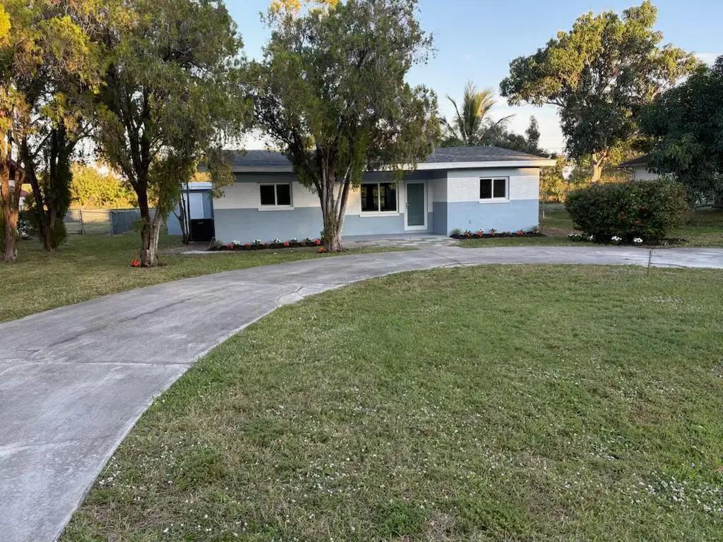4610 Sunset Boulevard, Fort Pierce, FL 34982 - Image #1