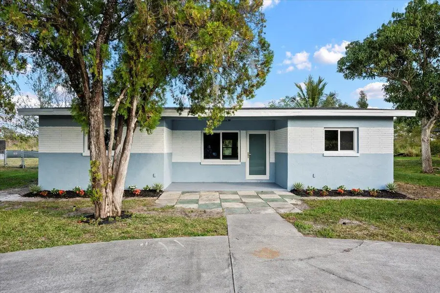 4610 Sunset Boulevard, Fort Pierce, FL 34982 - Image #2