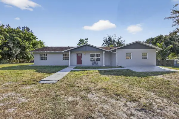 16318 E Glasgow Drive, The Acreage, FL 33470