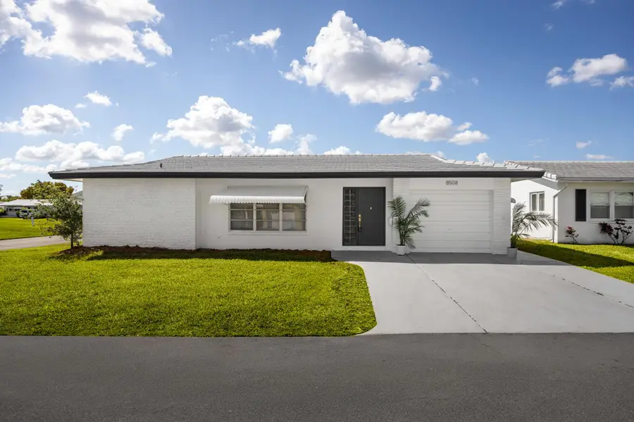 8508 NW 59th Place, Tamarac, FL 33321 - Image #2