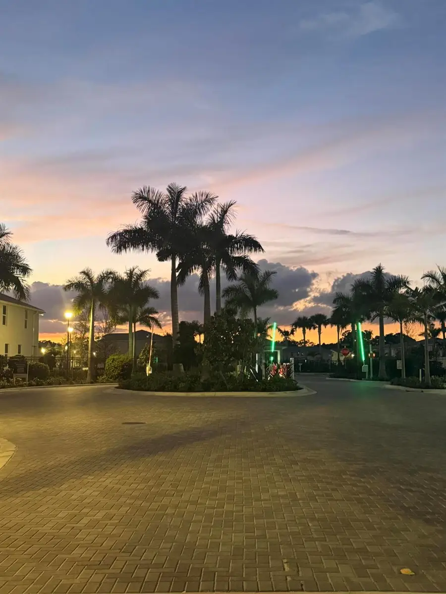 373 Salisbury Circle, Fort Pierce, FL 34982 - Image #3