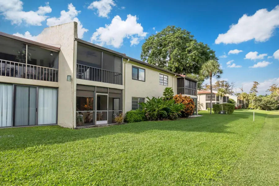 21215 Lago Circle #C, Boca Raton, FL 33433 - Image #2