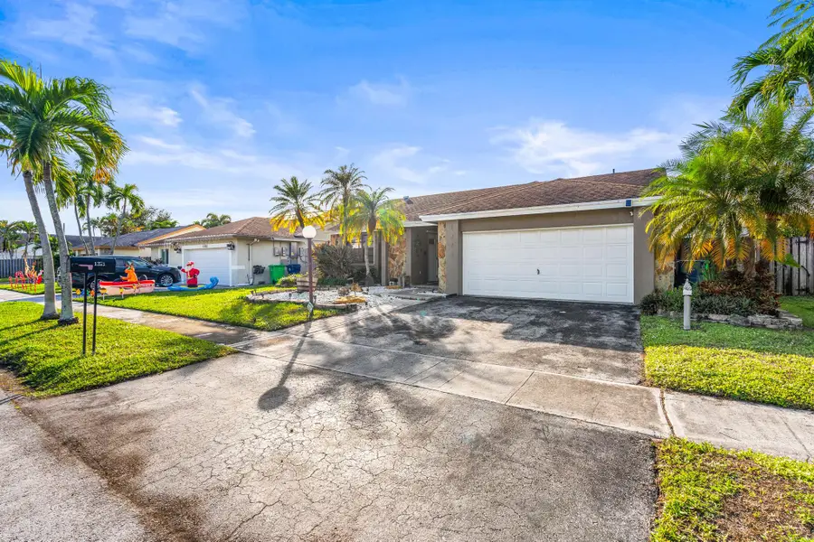 1373 SW 151st Avenue, Sunrise, FL 33326 - Image #2