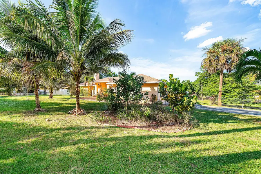 18801 Hamlin Boulevard, Western Community, FL 33470 - Image #3