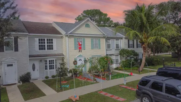 314 Georgian Park Drive, Jupiter, FL 33458