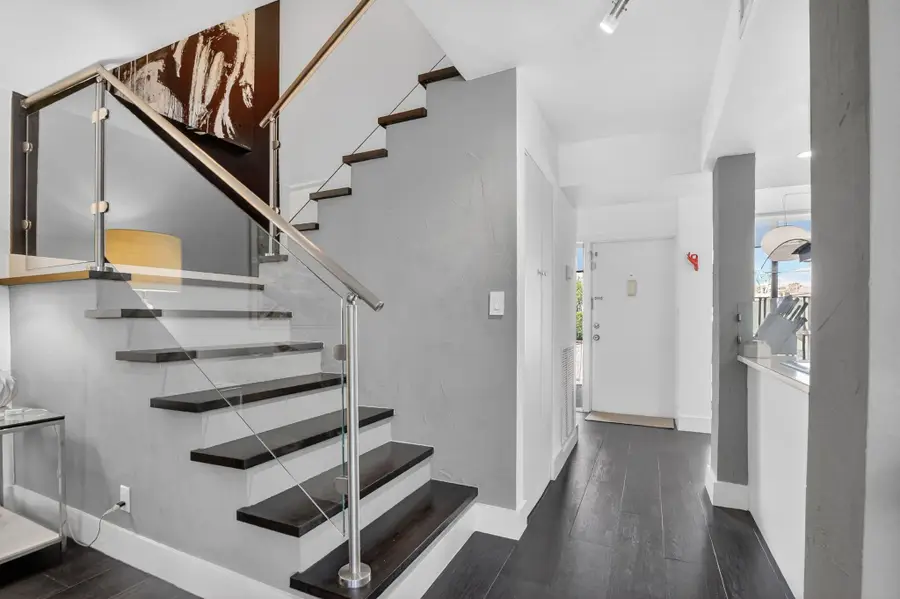 2306 Bridgewood Drive, Boca Raton, FL 33434 - Image #2