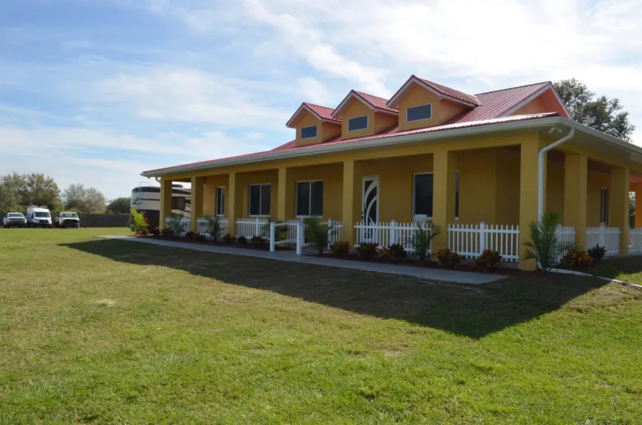 172 Bald Cypress Avenue, Clewiston, FL 33440 - Image #3