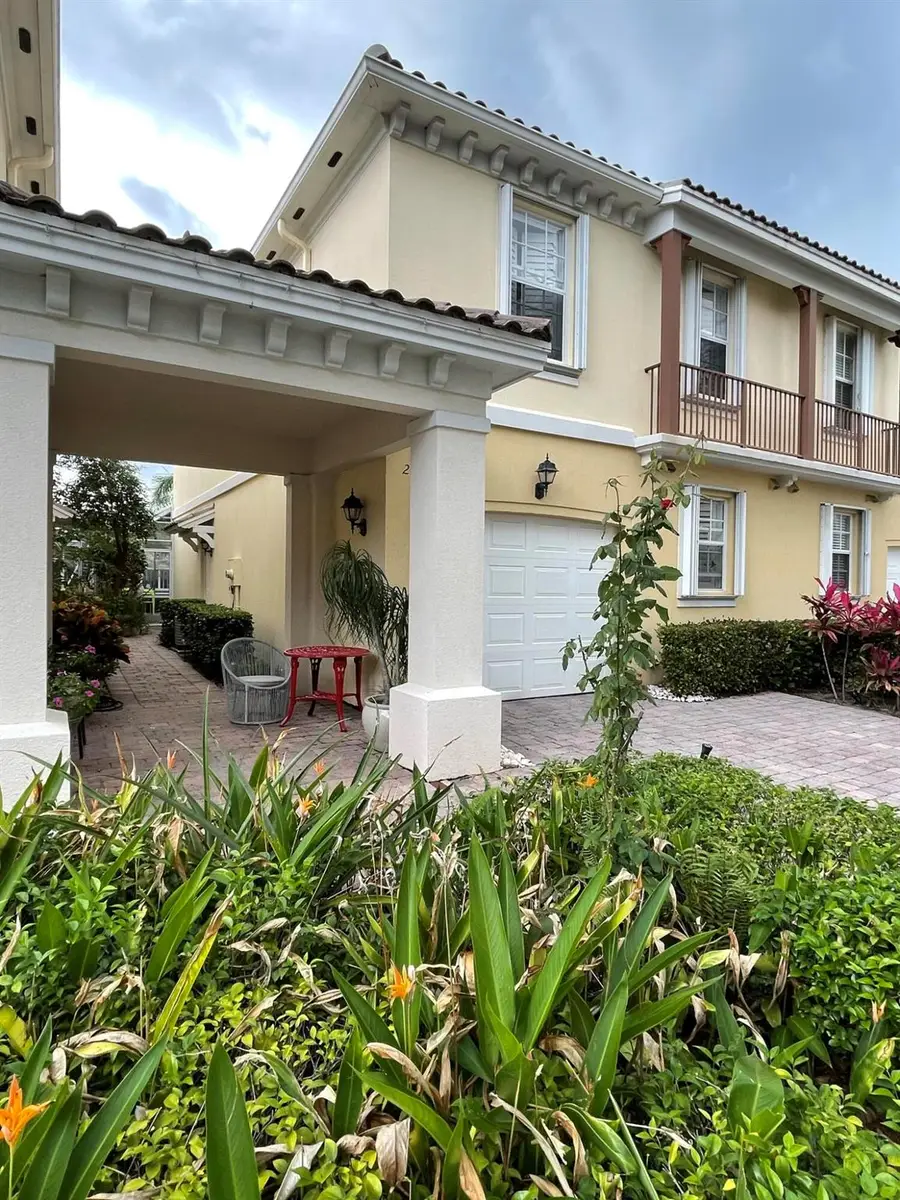 245 Fortuna Drive, Palm Beach Gardens, FL 33410 - Image #2