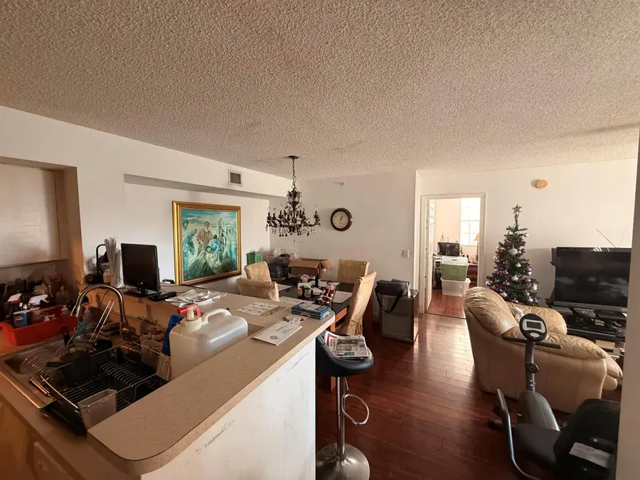 520 SW 111th Avenue #202, Pembroke Pines, FL 33025 - Image #2