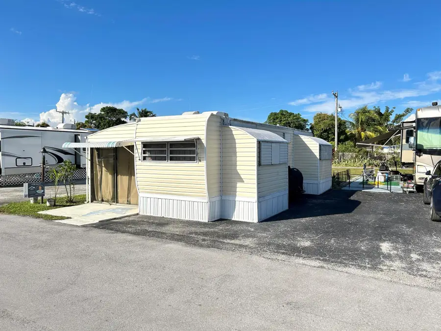 875 NE 48 Th St #Lot 179, Deerfield Beach, FL 33064 - Image #2