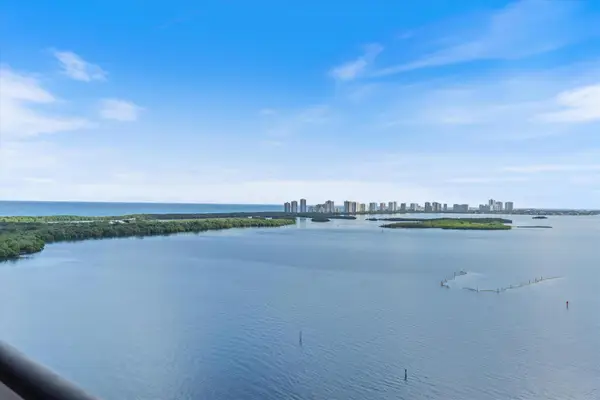 100 Lakeshore Drive #1955, North Palm Beach, FL 33408