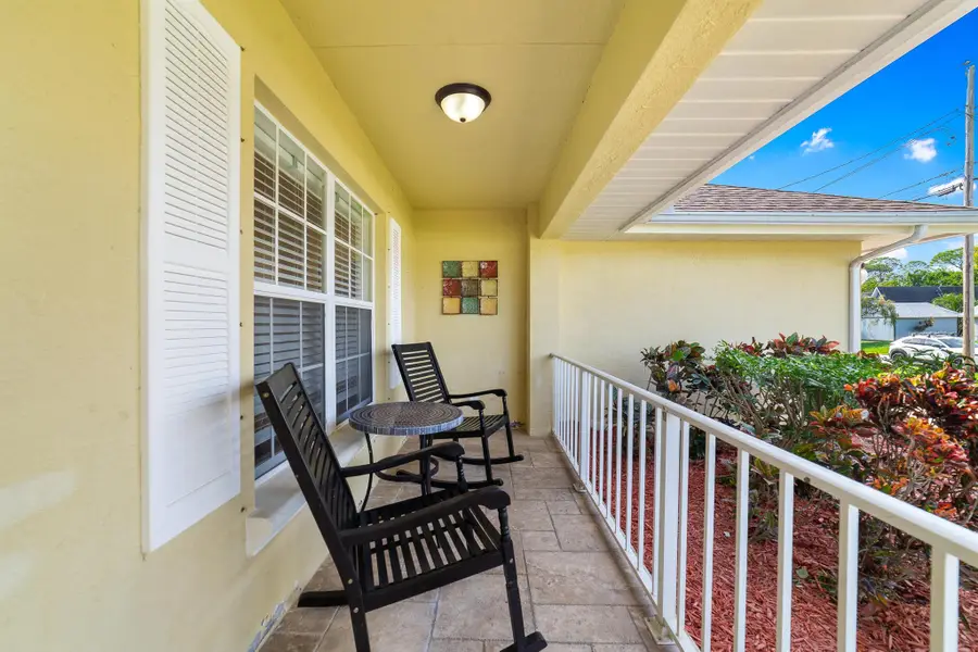 6012 Bamboo Drive, Fort Pierce, FL 34982 - Image #3