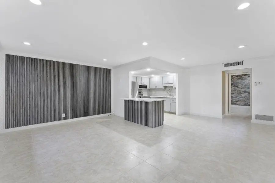 527 Brittany K, Delray Beach, FL 33446 - Image #3