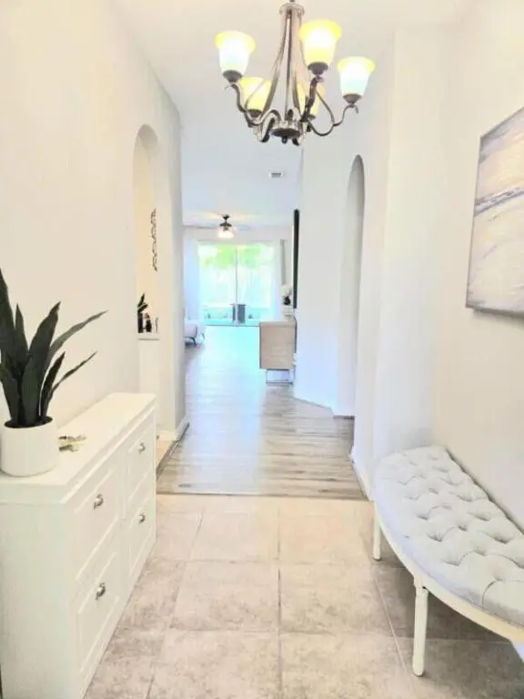 9658 SW Lindale Trace Boulevard, Port Saint Lucie, FL 34987 - Image #2