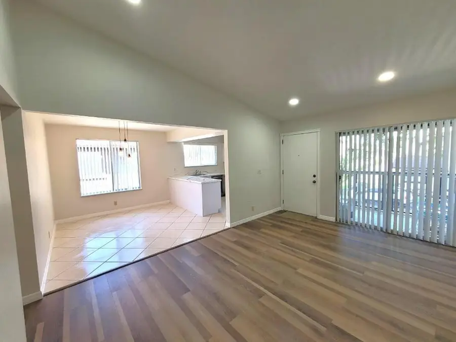 5320 Bosque Lane #88, West Palm Beach, FL 33415 - Image #3