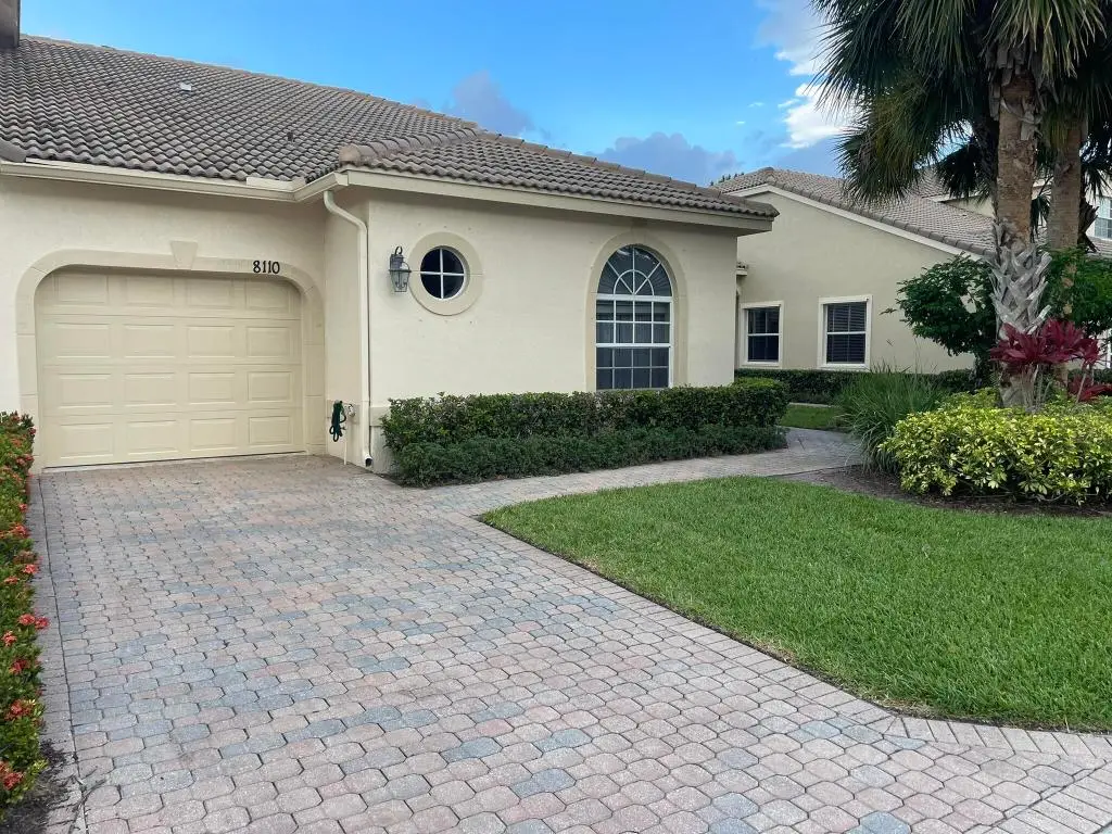 8110 Carnoustie Place, Port Saint Lucie, FL 34986 - Image #1