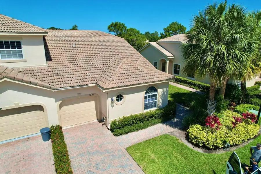 8110 Carnoustie Place, Port Saint Lucie, FL 34986 - Image #2