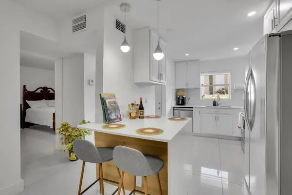 700 SE 6 Avenue #107, Deerfield Beach, FL 33441