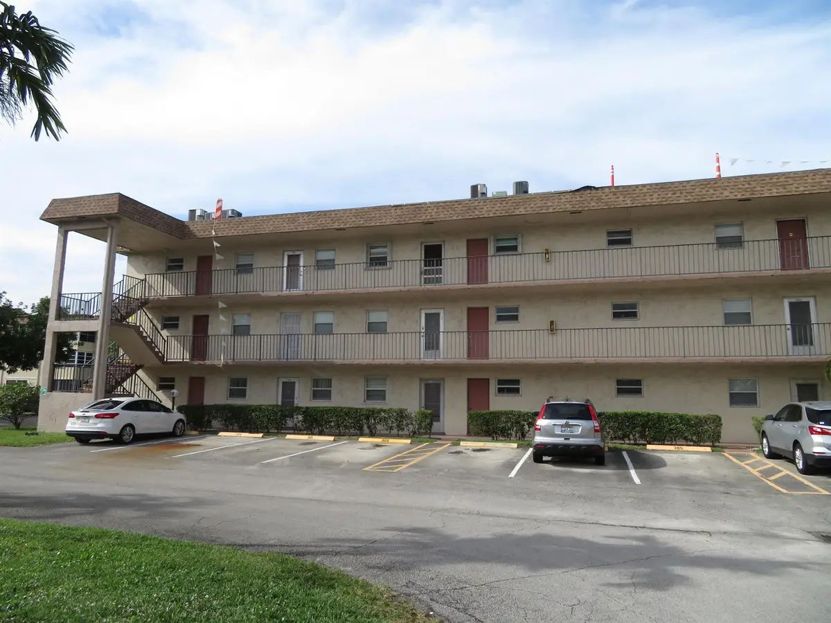 719 Lori Drive #302, Palm Springs, FL 33461 - Image #1