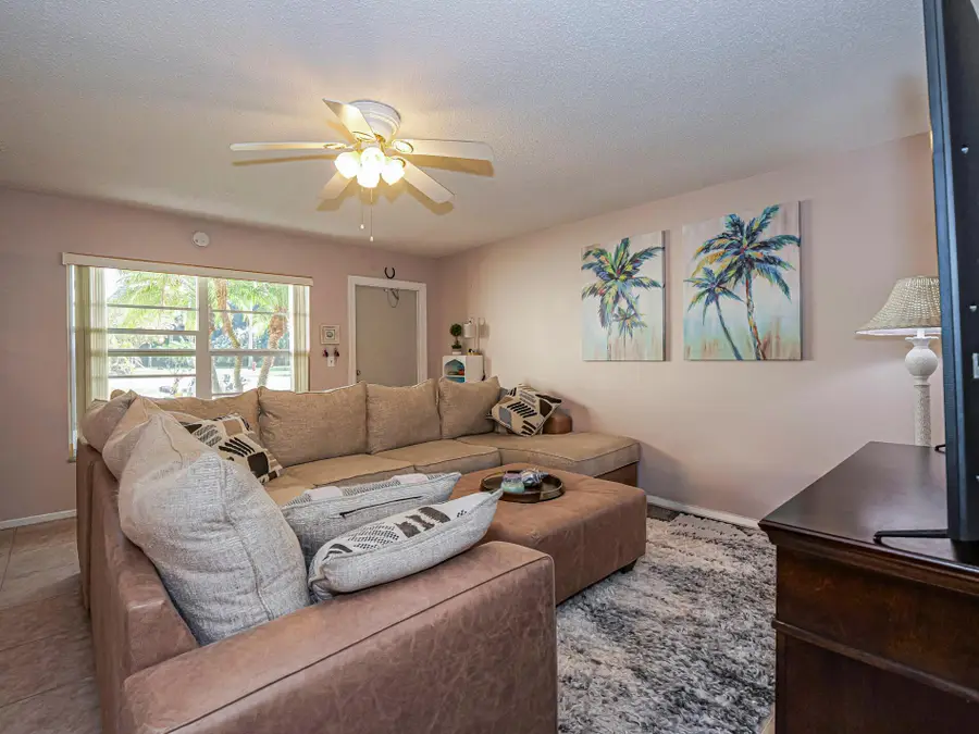 16 Vista Palm Lane #106, Vero Beach, FL 32962 - Image #3