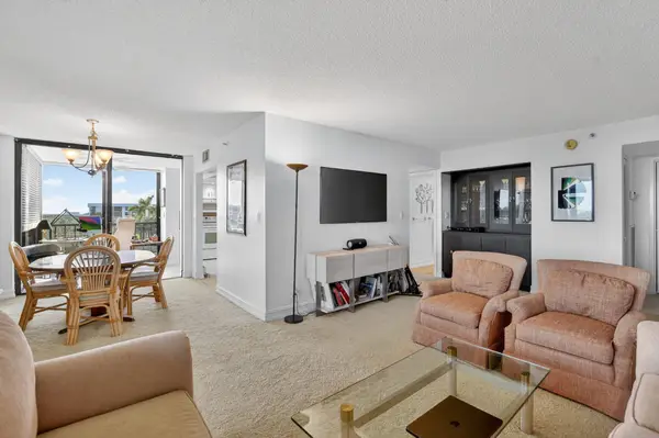 7835 Lakeside Boulevard #972, Boca Raton, FL 33434