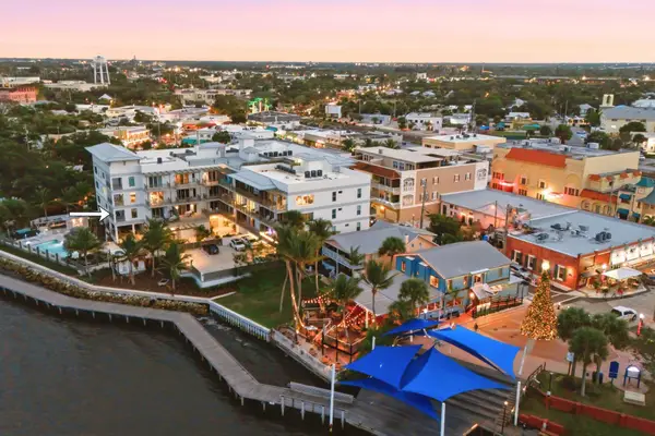 41 SW Seminole Street #206, Stuart, FL 34994