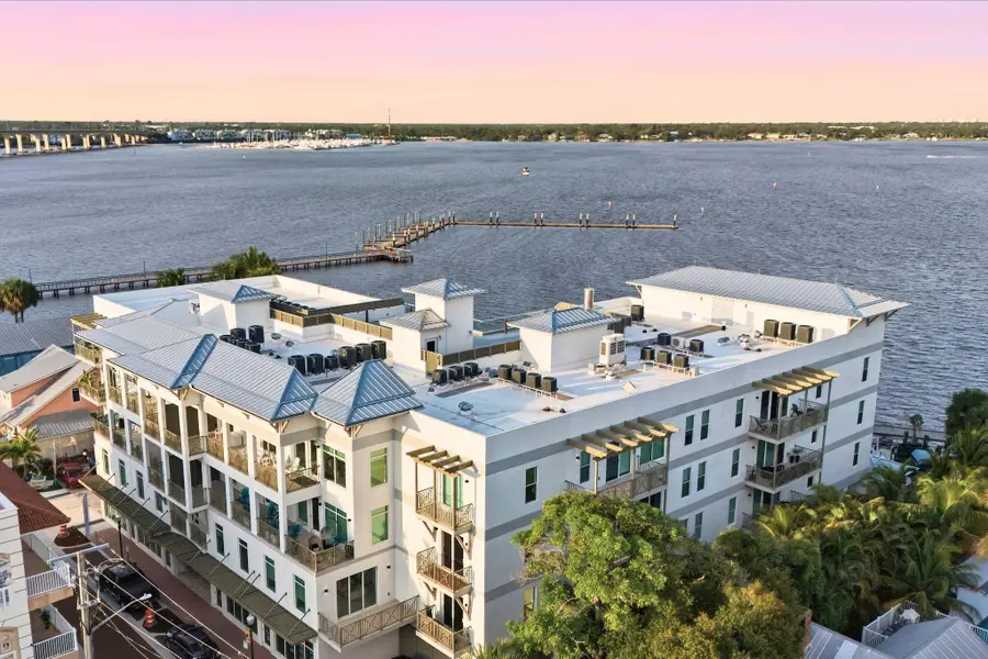 41 SW Seminole Street #206, Stuart, FL 34994 - Image #2