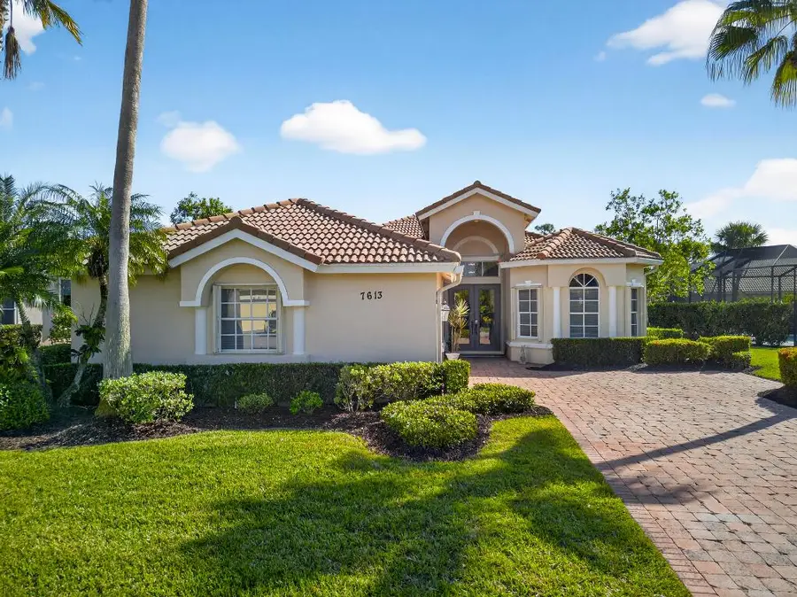 7613 Greenbrier Circle, Port Saint Lucie, FL 34986 - Image #2