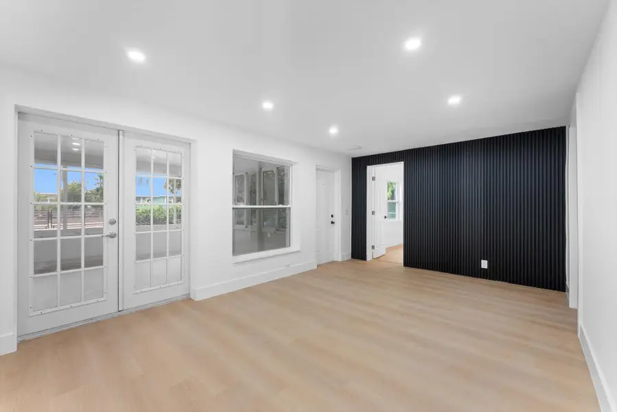 1891 Ridge Road, North Palm Beach, FL 33408 - Image #3