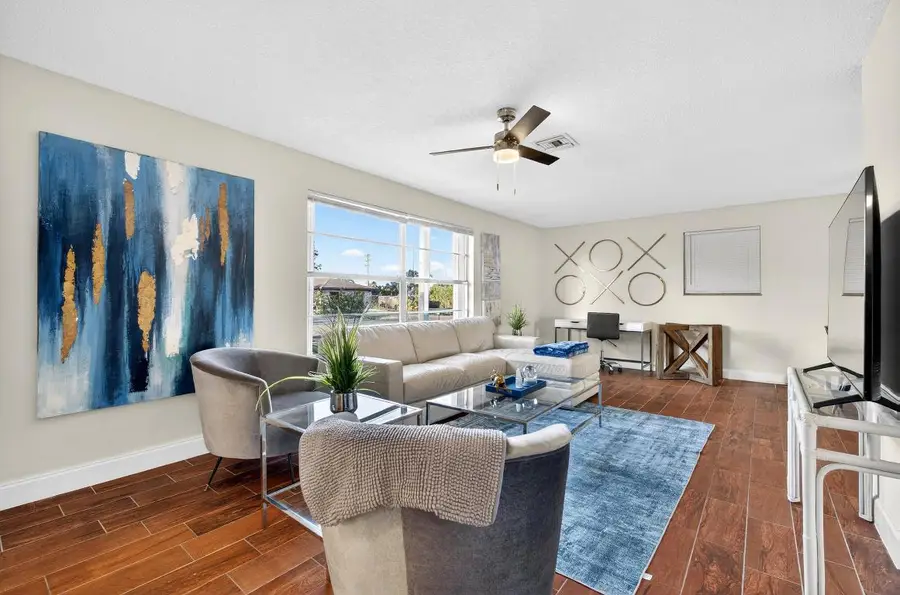 584 SE Greenway Terrace, Port Saint Lucie, FL 34983 - #3