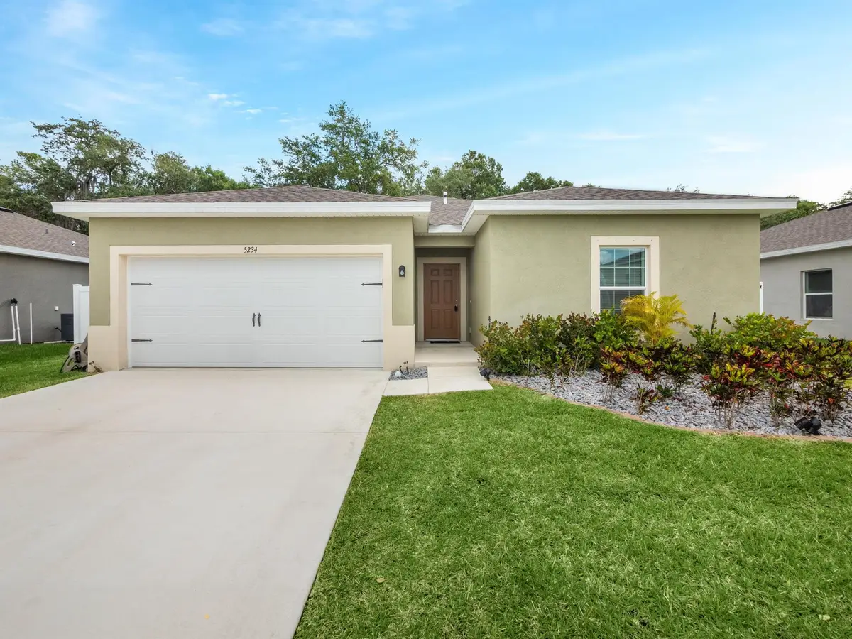 5234 Oakland Lake Circle, Fort Pierce, FL 34951 - Image #1