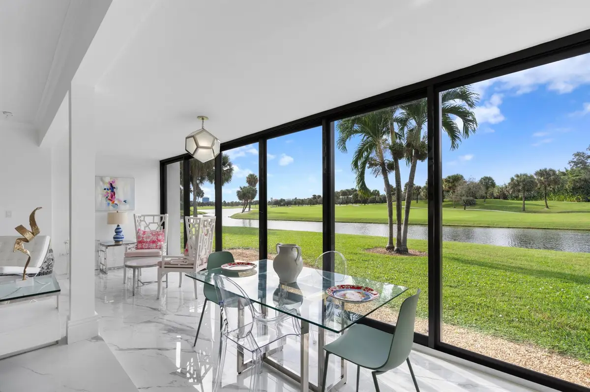 2435 Presidential Way #H, West Palm Beach, FL 33401 - Image #1